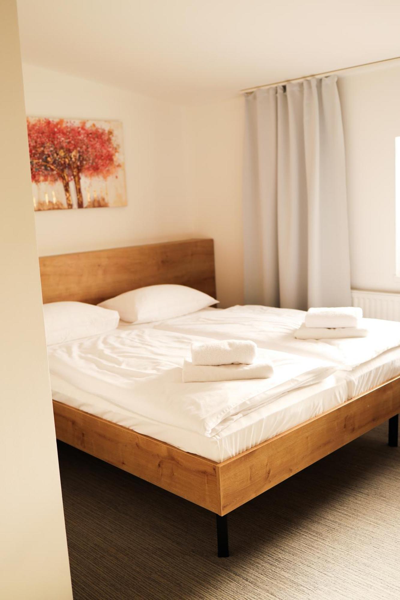 פראג Golden Golem Hotel & Spa מראה חיצוני תמונה