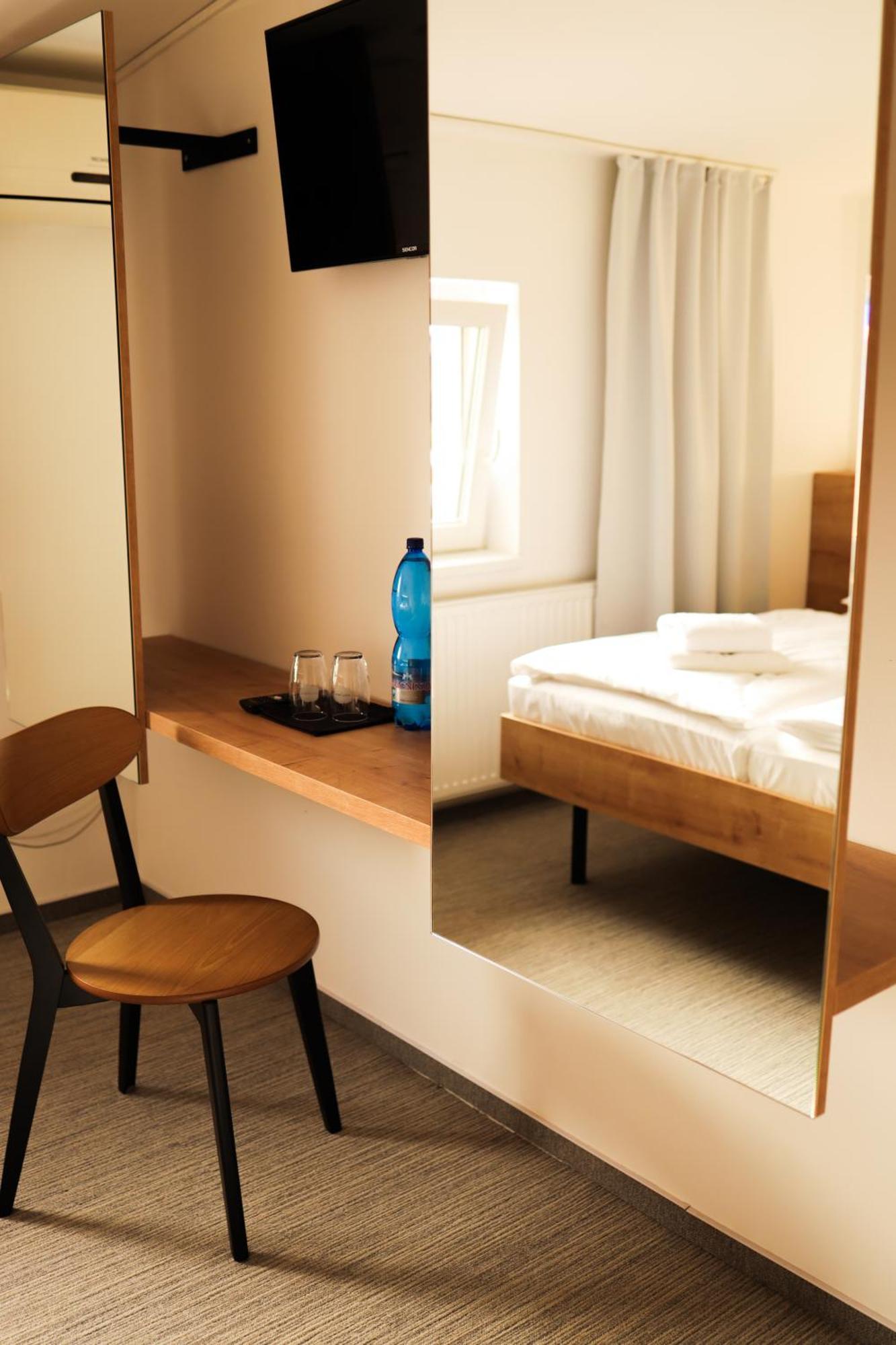 פראג Golden Golem Hotel & Spa מראה חיצוני תמונה