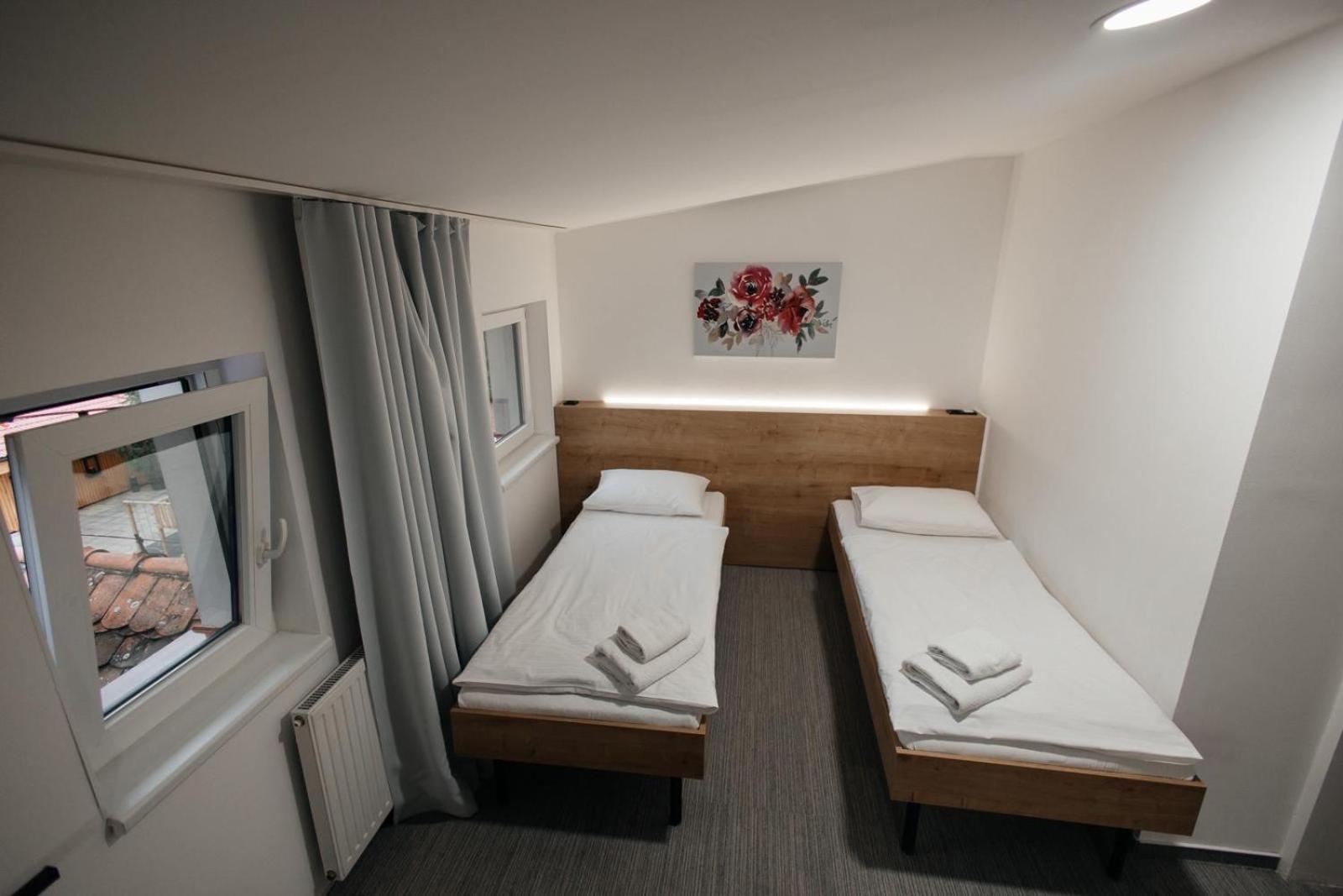 פראג Golden Golem Hotel & Spa מראה חיצוני תמונה